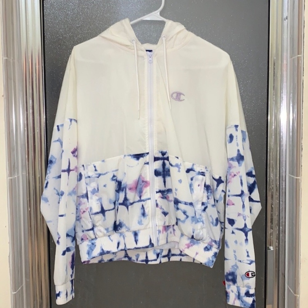 🎄FIRM PRICE🎄 Champion Woven Jacket Embroidered Logo